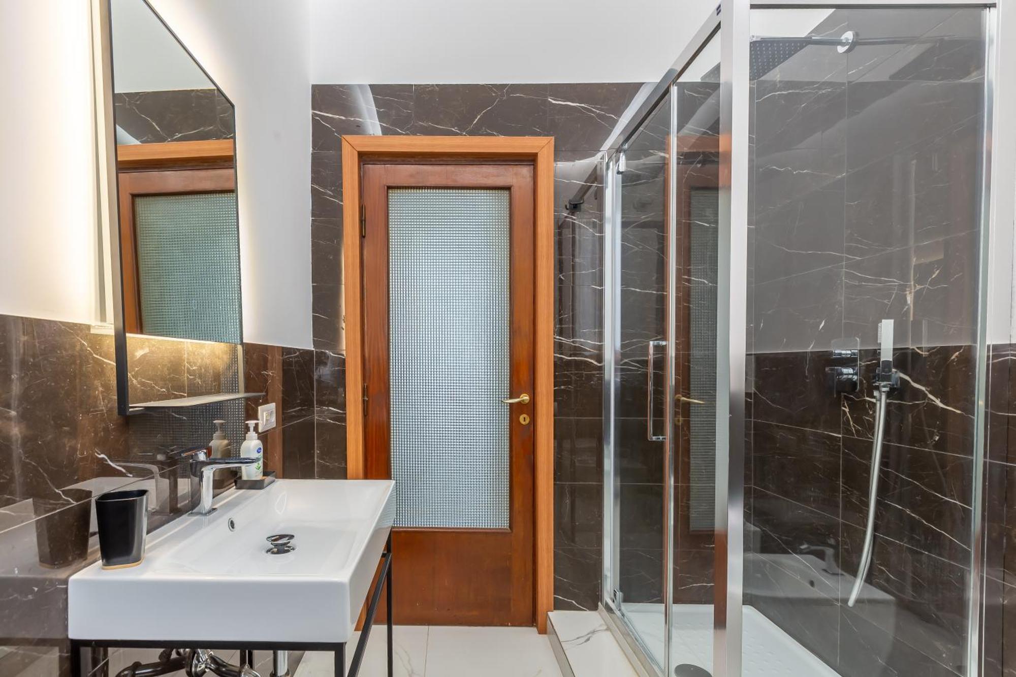 Aqua Claudia And Anio Novus Apartments Рим Экстерьер фото