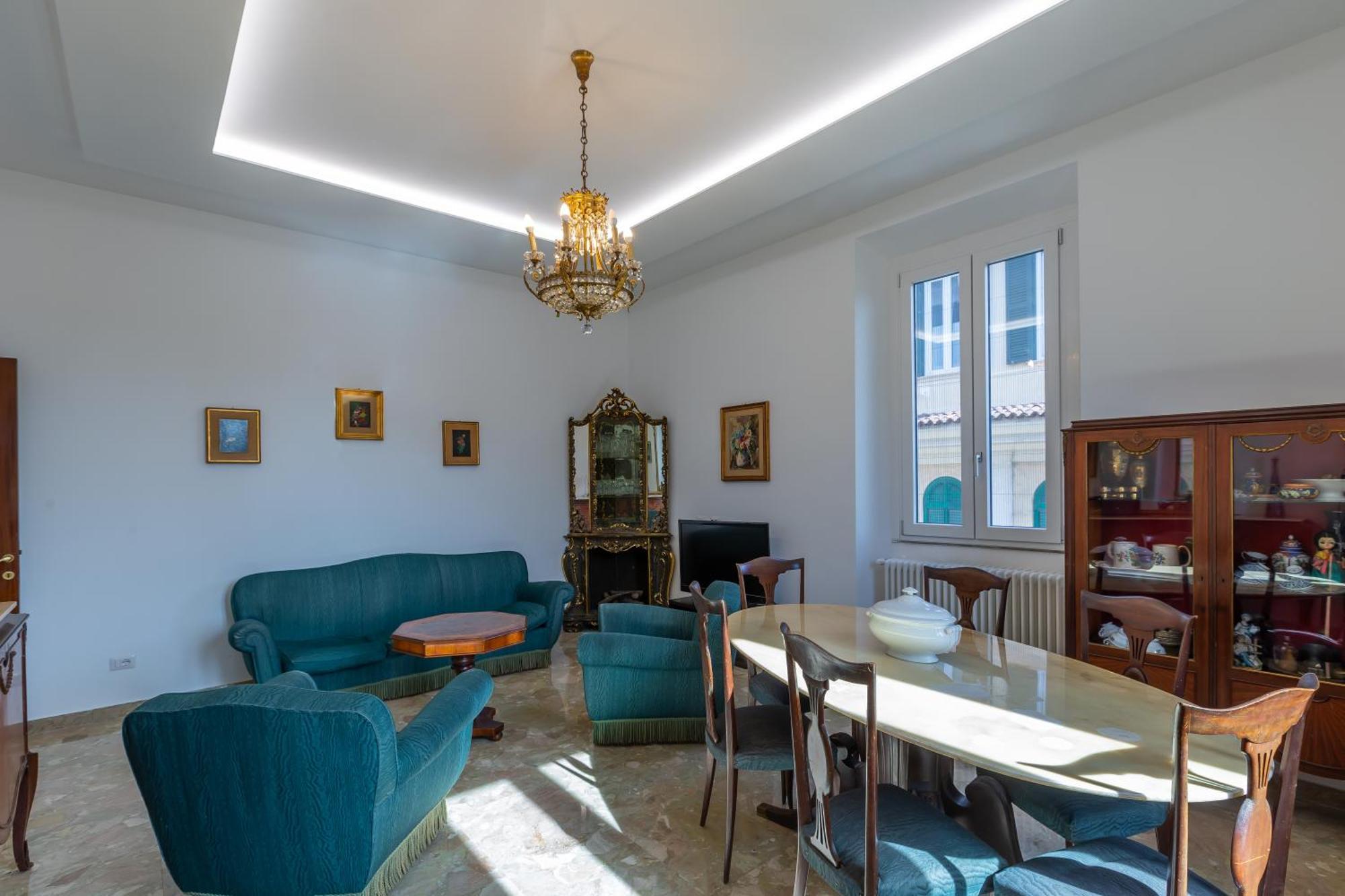 Aqua Claudia And Anio Novus Apartments Рим Экстерьер фото